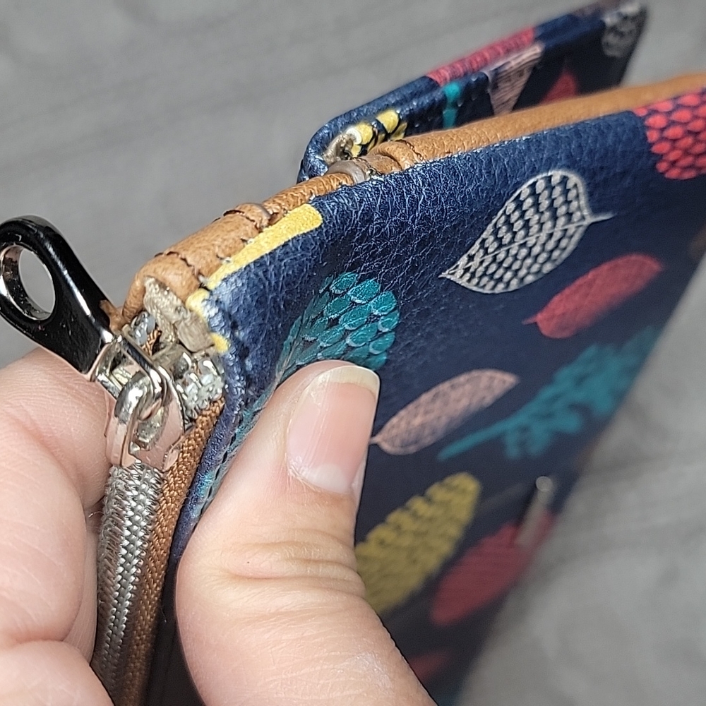 Relic Wallet - Picture 9 of 13